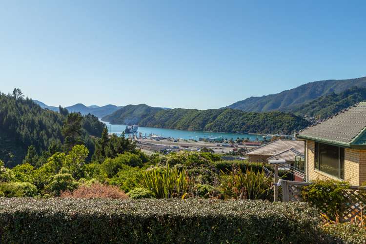 30 Harbour View Heights Picton_16