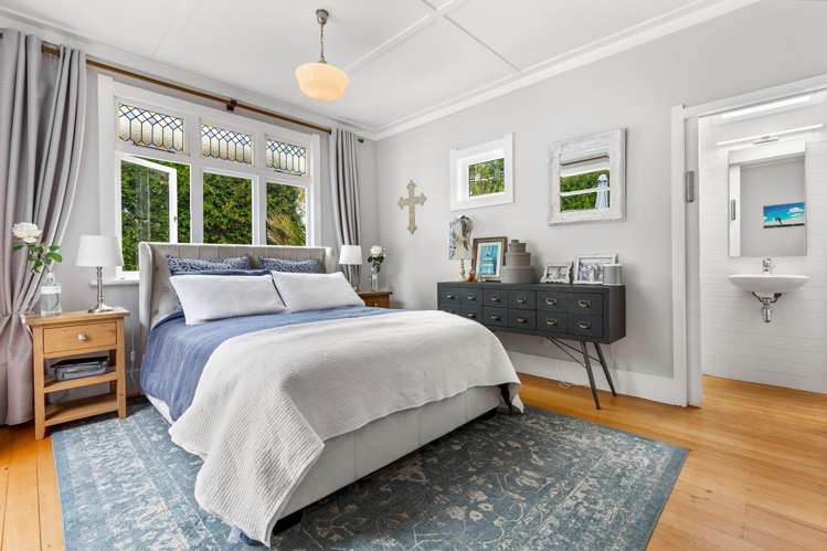 23 Ewen Alison Avenue Devonport_11