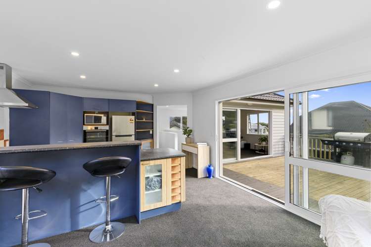 85 Redvers Drive Belmont_7