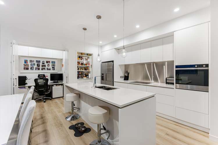 21 Caldera Drive Long Bay_15