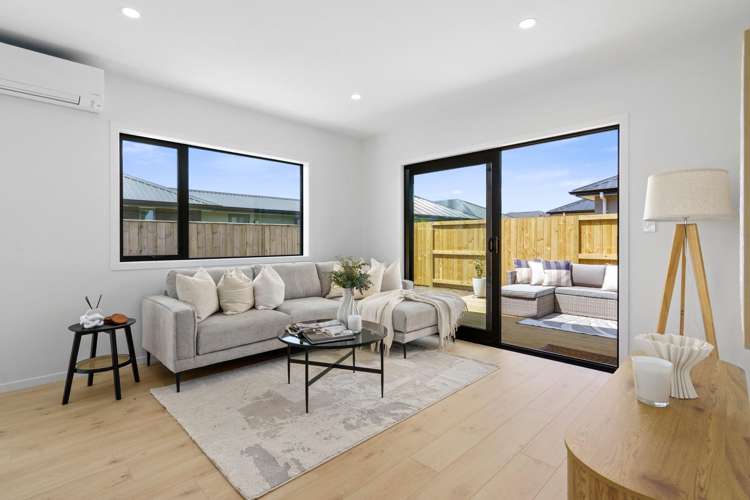 12 Mary Ann Drive Cambridge_4