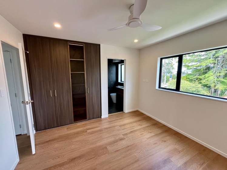 2/2145 Great North Road Avondale_8