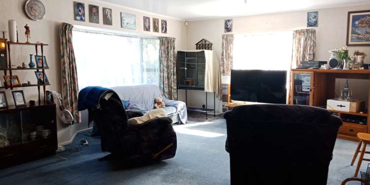 15 Lyon Street Featherston_2