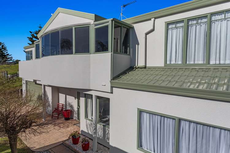 10 Island View Heights Coastlands_21