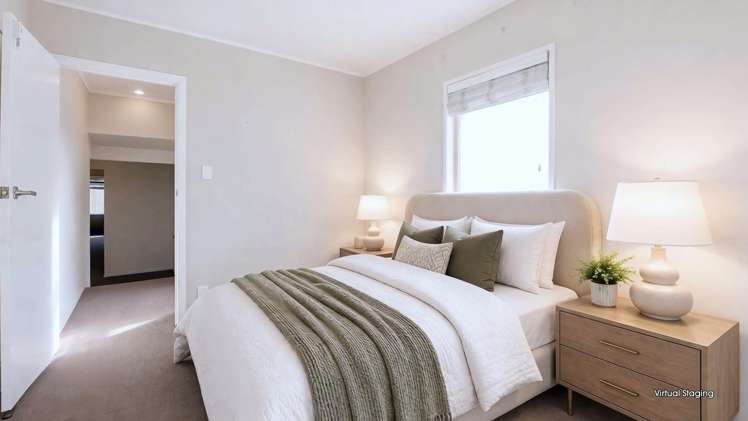 25 Meadway Sunnyhills_16