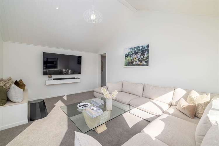 36 Halpin Drive Lincoln_9