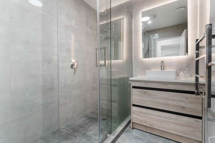 82 Joseph Street Flat Bush_25