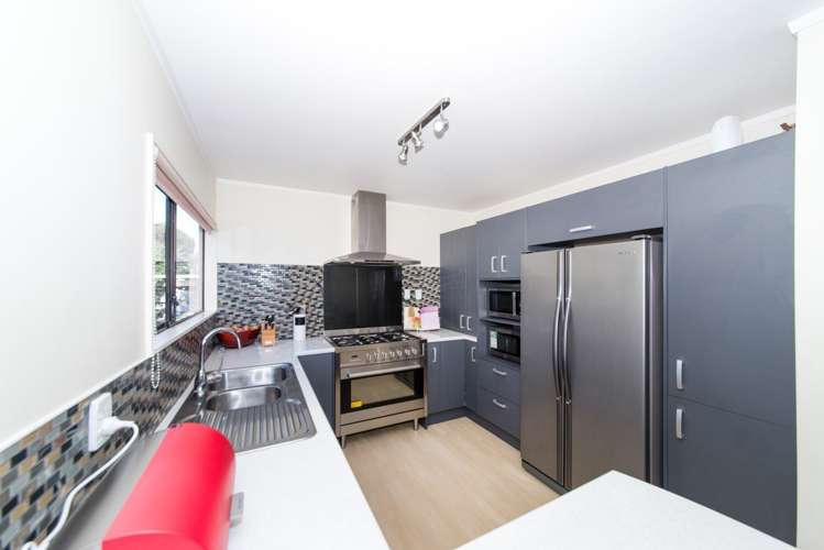 8/278 Birkdale Road Birkdale_5