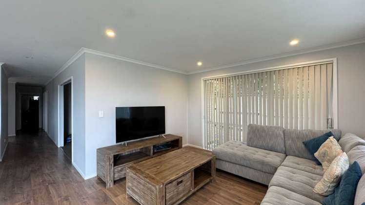 1/15 Durbin Court Greenhithe_1