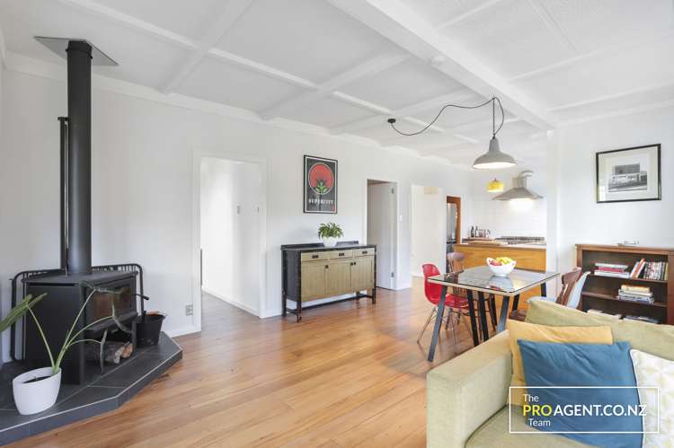 15 Western Road Laingholm_13