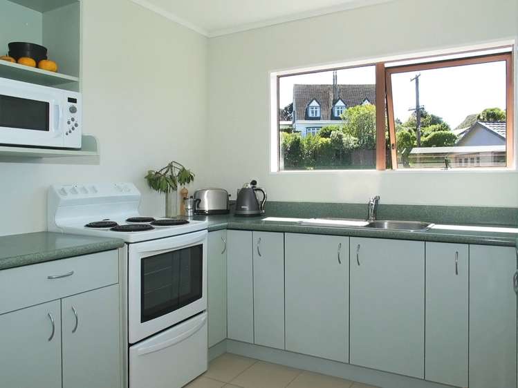 22 Richard Street Titahi Bay_5