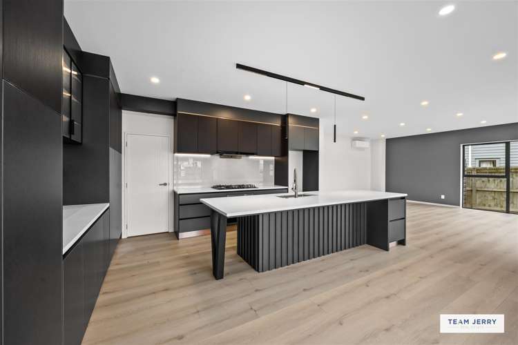 339A Bucklands Beach Road_4