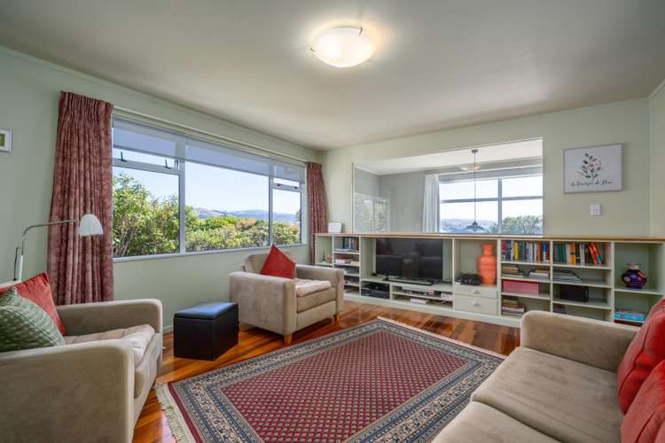 2 Windermeer Grove Churton Park_1