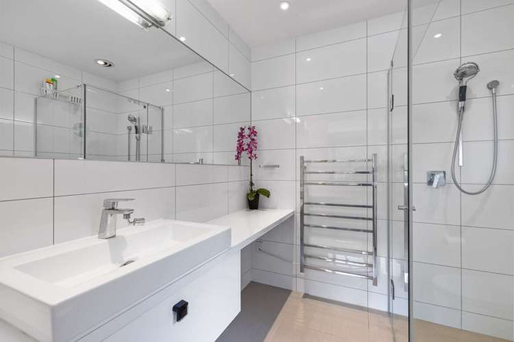 1020b Scenic Drive Swanson_16