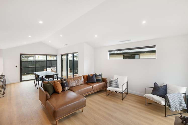 8 Pipipi Lane Halswell_10