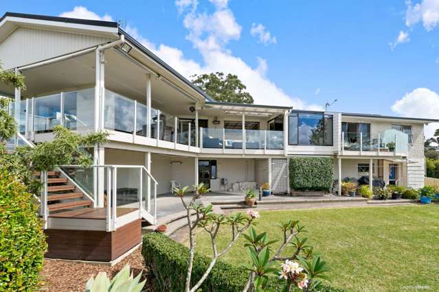 22 Tawhana Crescent Red Beach_1