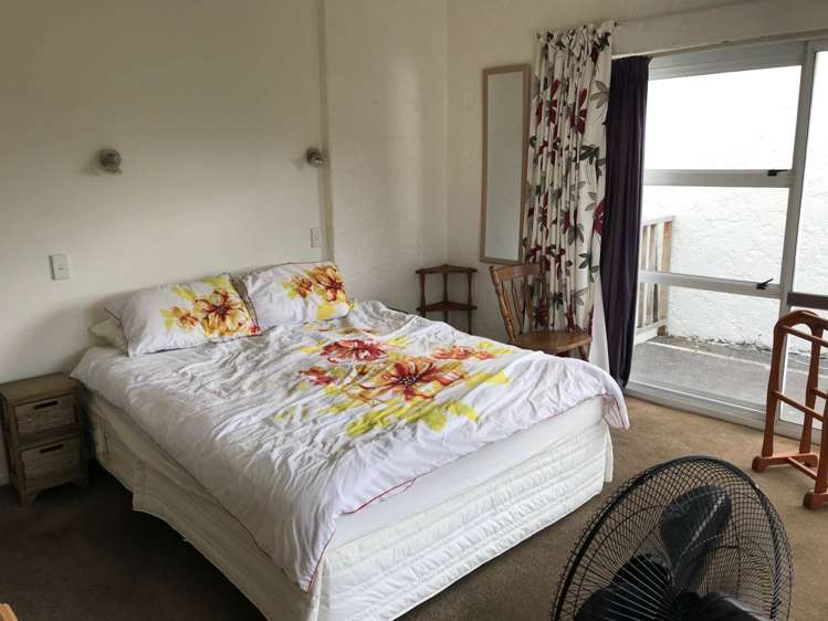 2f Weranui Road Waiwera_14