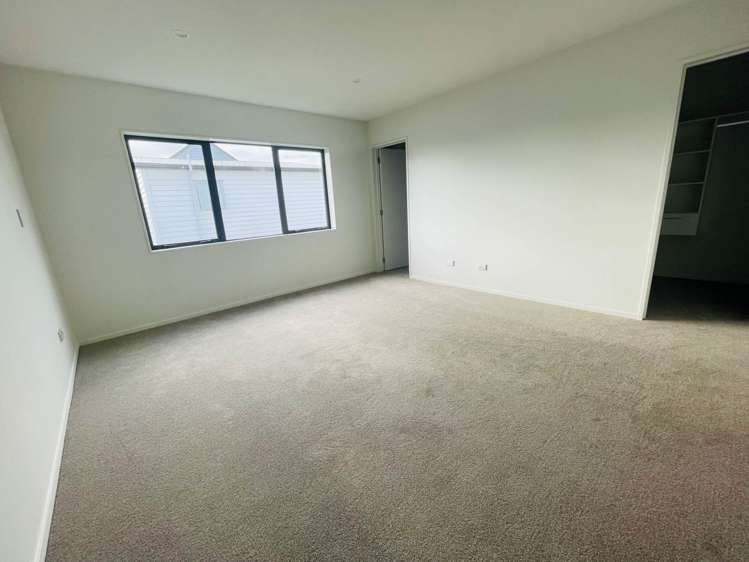 5 John Burn Road Takanini_6