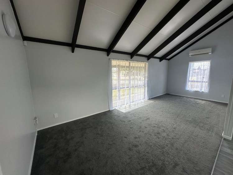 1 Kingsley Place 10480_4