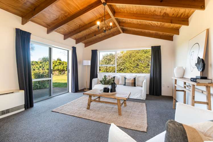 137 Burns Street Leamington_5