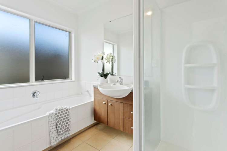 47 Turnberry Drive Wattle Downs_14