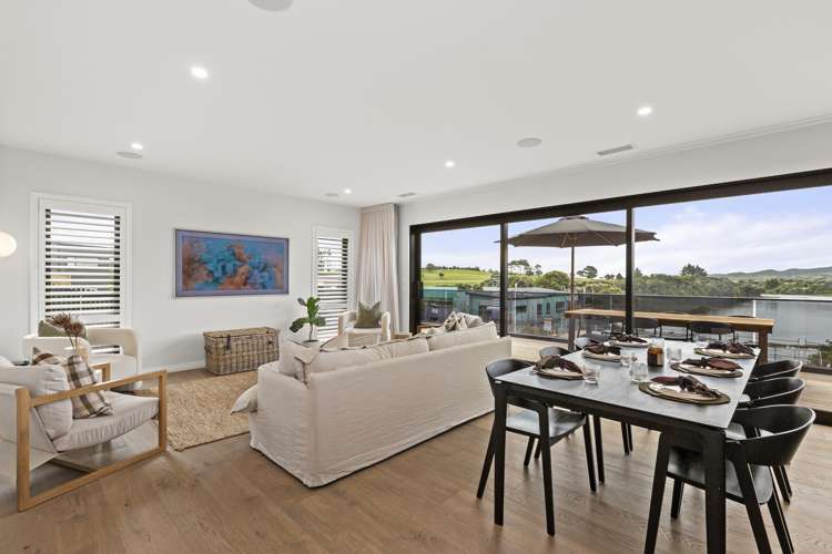 23 Omahina Street Raglan_6