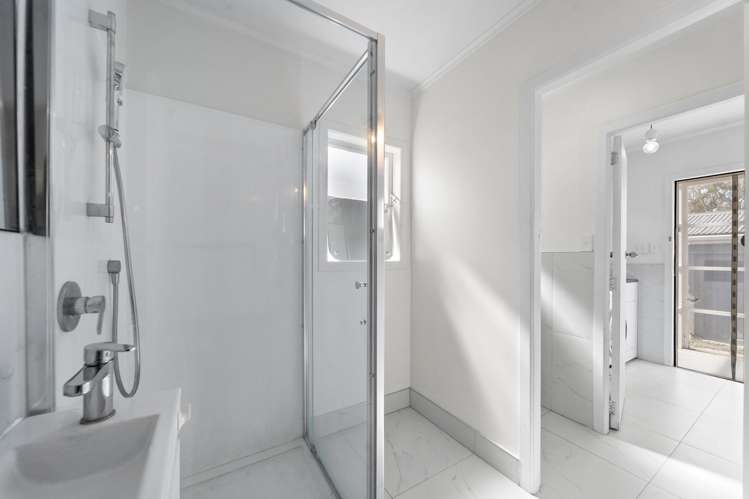 15A Walter Street Mangere East_9