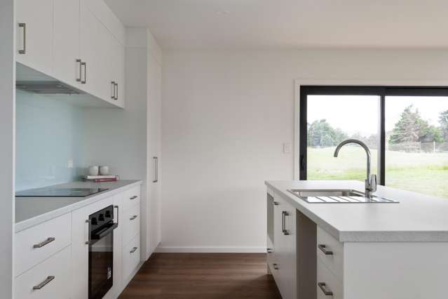 ECT/16 Commerce Place Awapuni_4