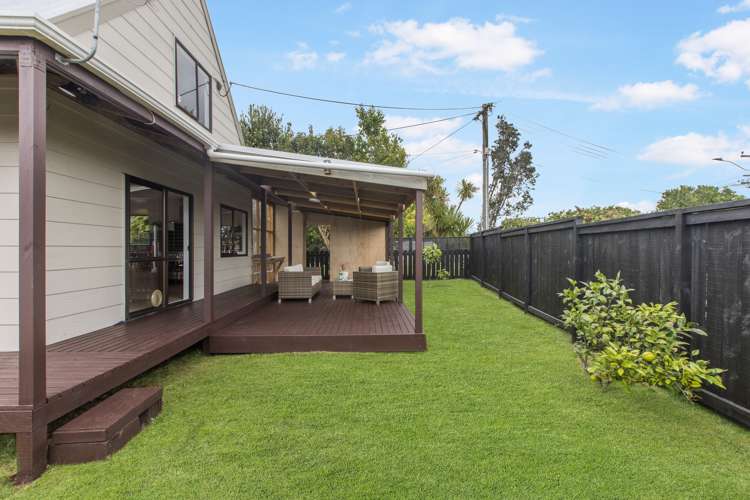 1/105 Lancaster Road Beach Haven_8