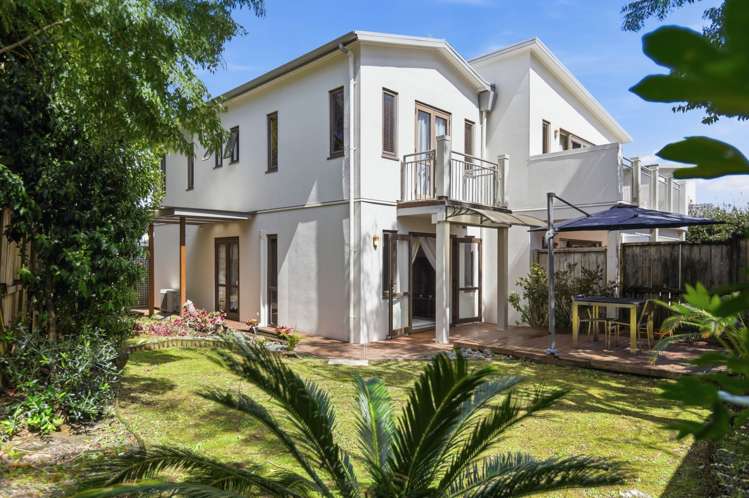 60/92 Bush Road Albany_14