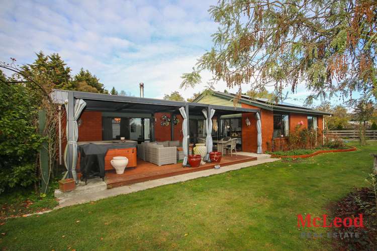 21 Grayburn Road Elgin_24