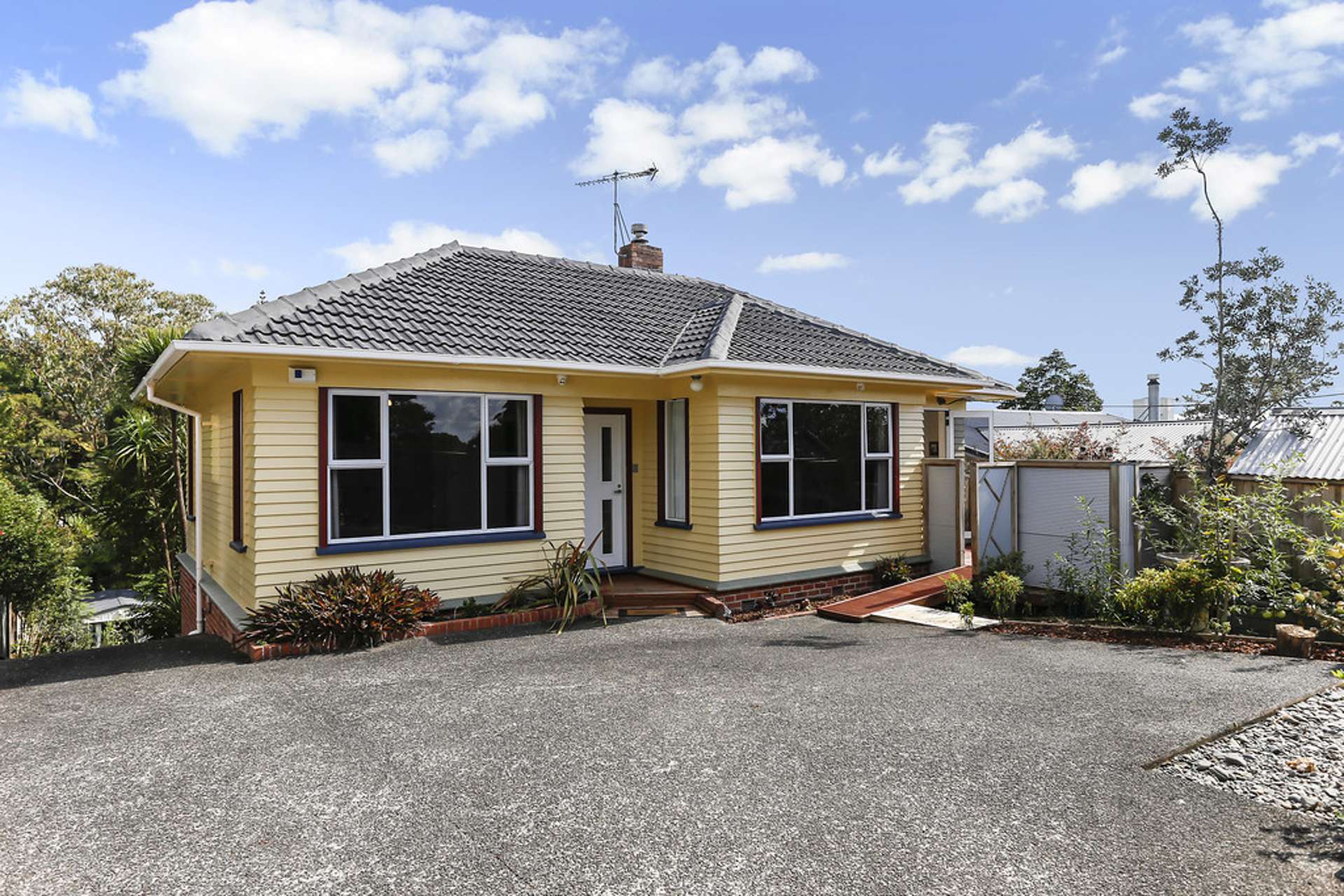 28 Fairmount Road Titirangi_0