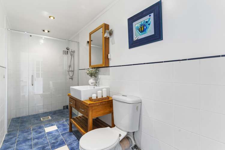 21 Sullivan Avenue Mangere Bridge_16