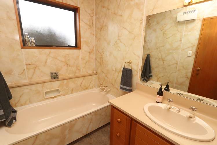 112 Wakanui Road Elgin_12