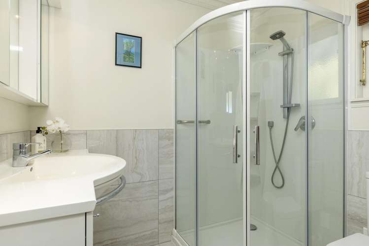 70 Shepherd Road Waipahihi_18