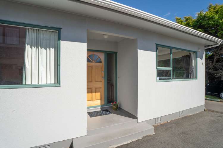 15 Hawtrey Terrace Johnsonville_17