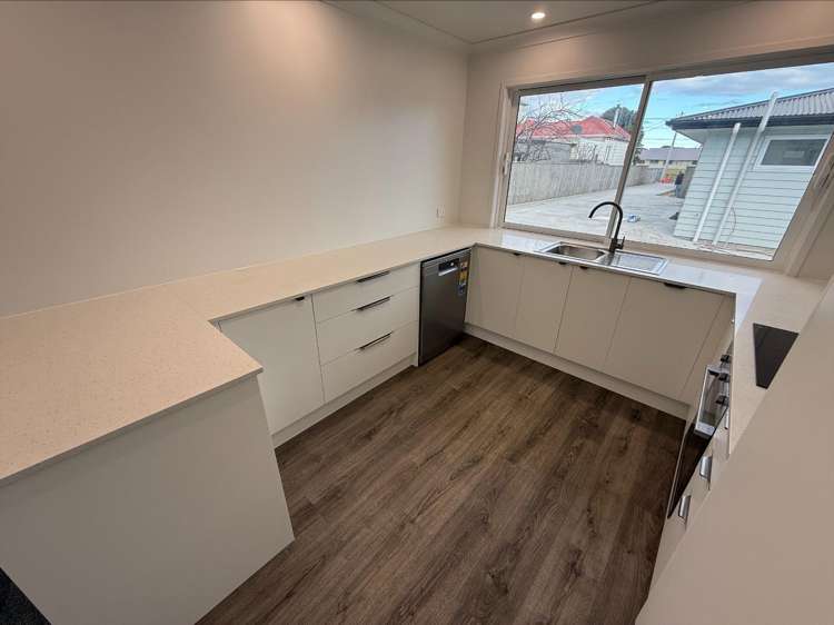 256B Heads Road Castlecliff_1