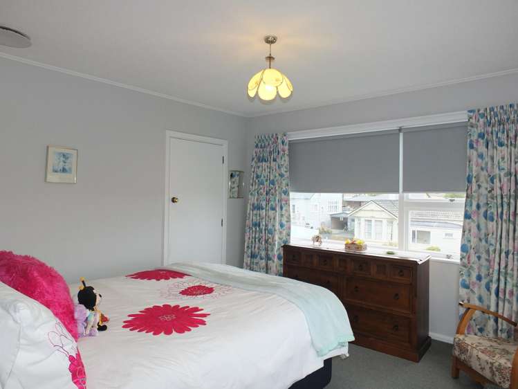 19 Le Cren Street Seaview_12