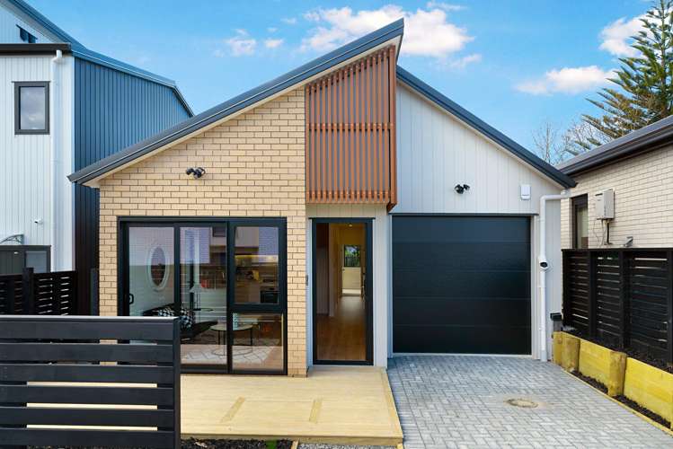 10A Kotiu Place Massey_13