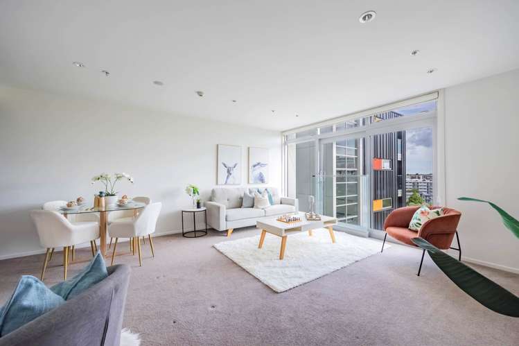 309/15 Rendall Place_4