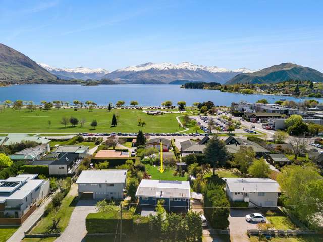 Central Wanaka 1/4 Acre