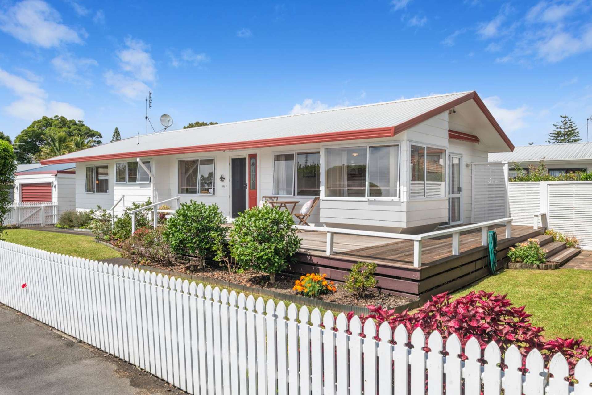 2/54 Millen Avenue Pakuranga_0