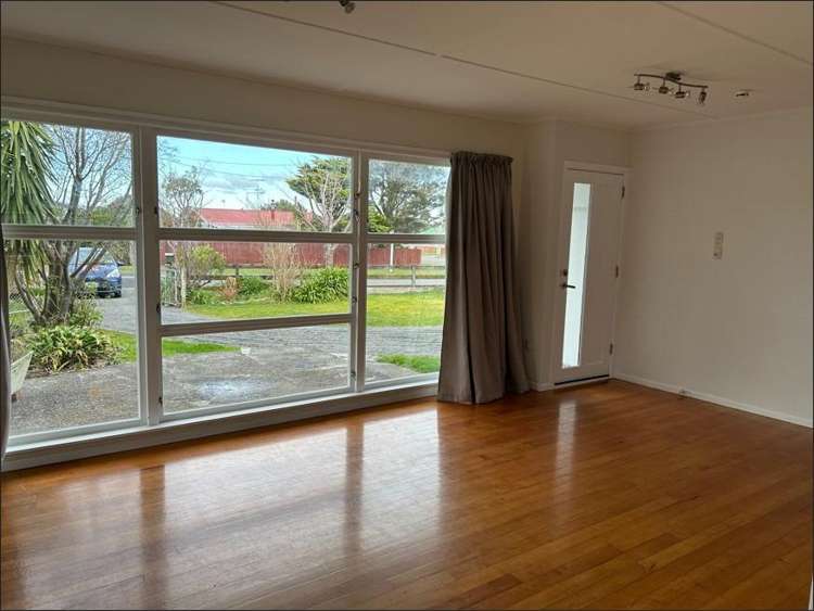 56 Daniell Street Featherston_1