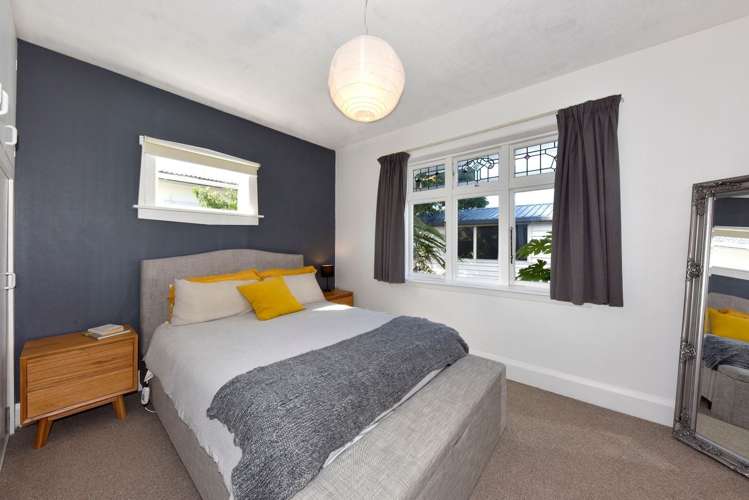 31 Frankleigh Street Somerfield_11