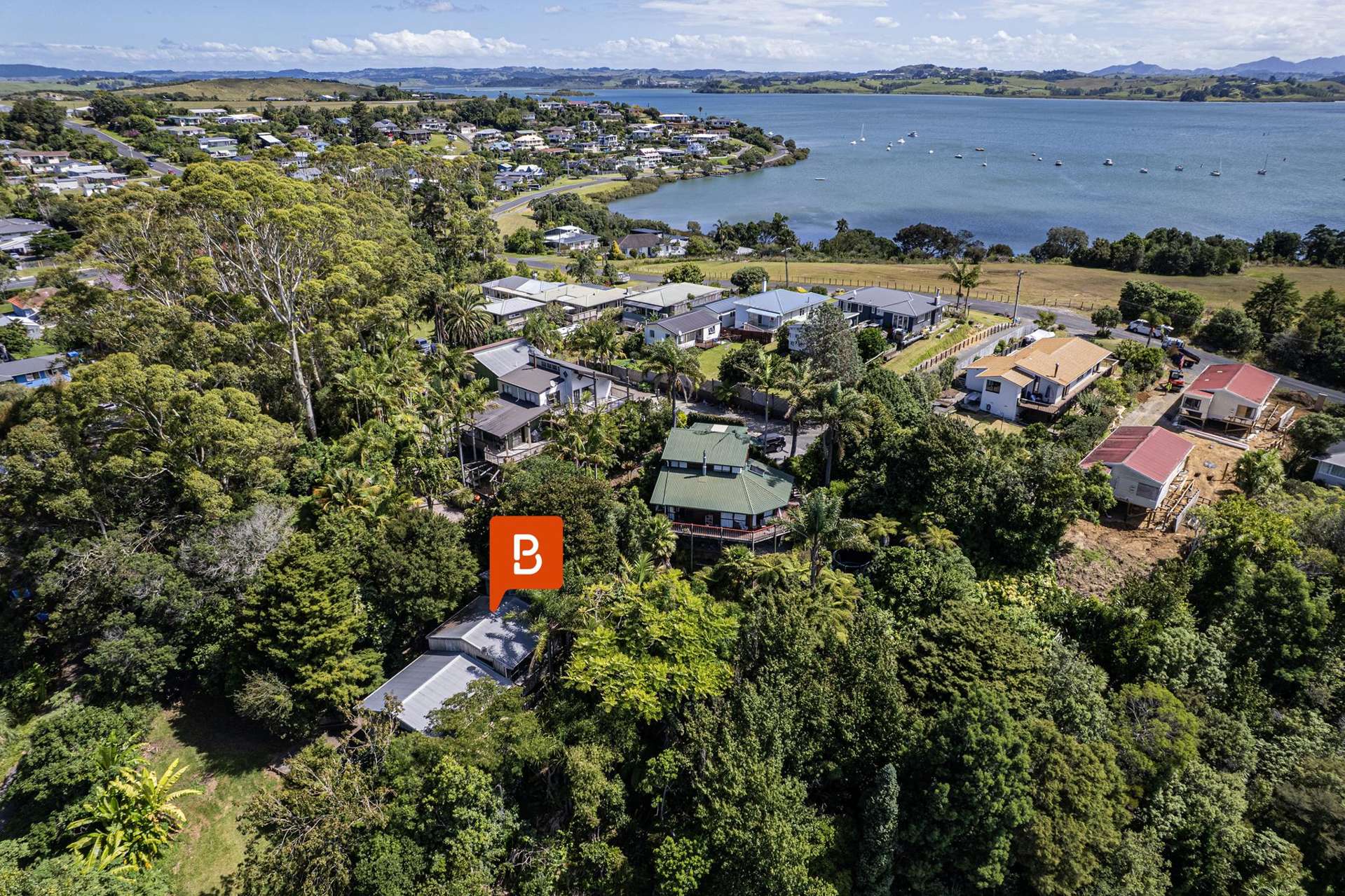 329 Beach Road Onerahi_0