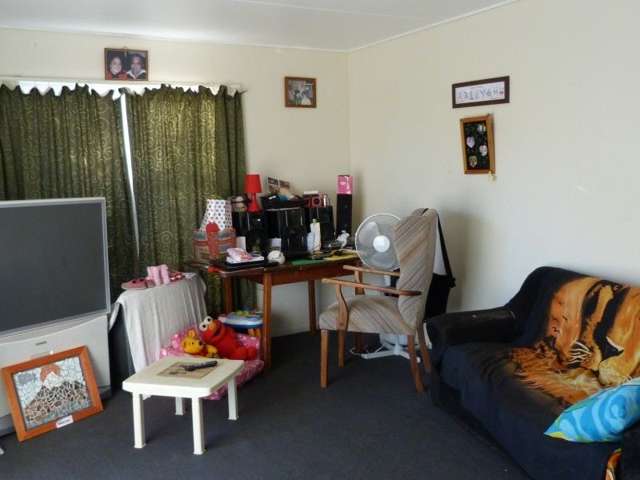 7 Diaz Place Flaxmere_1