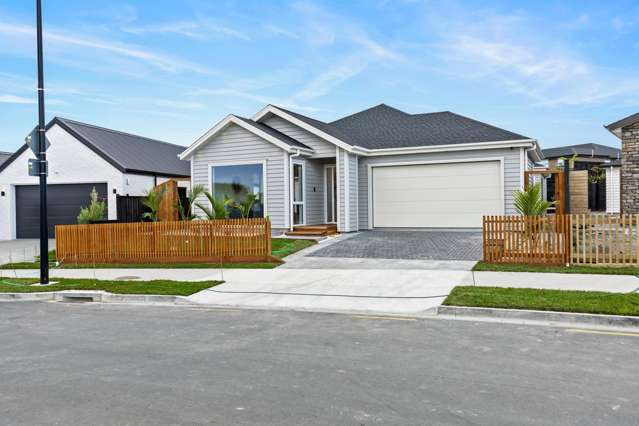 Spacious Modern Living With Multi-Gen Flexibility