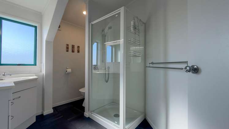 125 Wattle Place Whangamatā_11