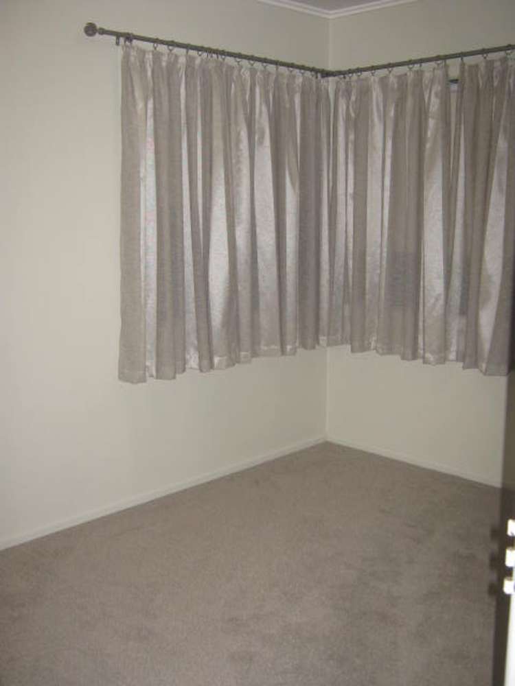 19 Kirrie Avenue Te Atatu South_3