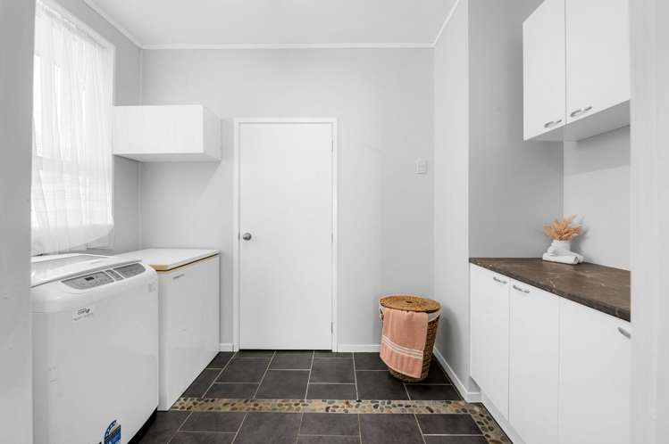 59 Diomede Glade Flagstaff_17